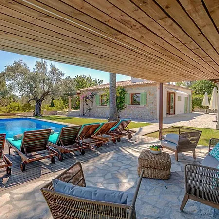 Gallardo By Sealand Pollença